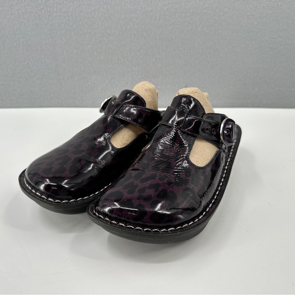 Alegria Classic Clogs Women's EUR 37 US 7-7.5 Purple Patent Leather Animal Print